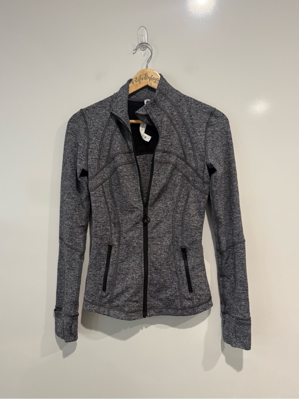 Lululemon Define Jacket - Picture 5 of 5